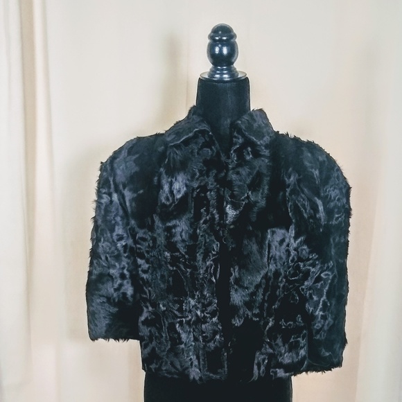 Gorgeous vintage black fur stole! - Picture 2 of 8